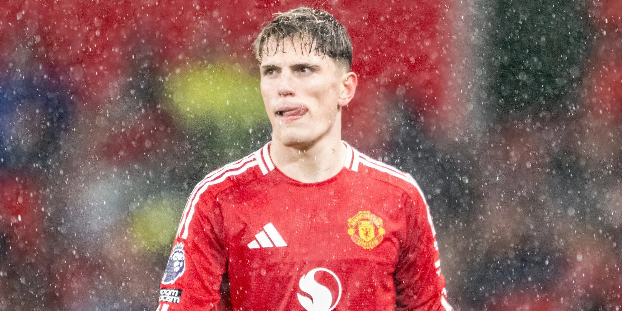 Alejandro Garnacho trong một trận đấu của Manchester United