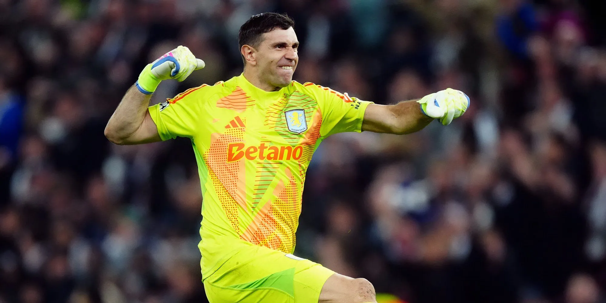 Emiliano Martinez, thủ môn số một của Aston Villa được các CLB Saudi quan tâm