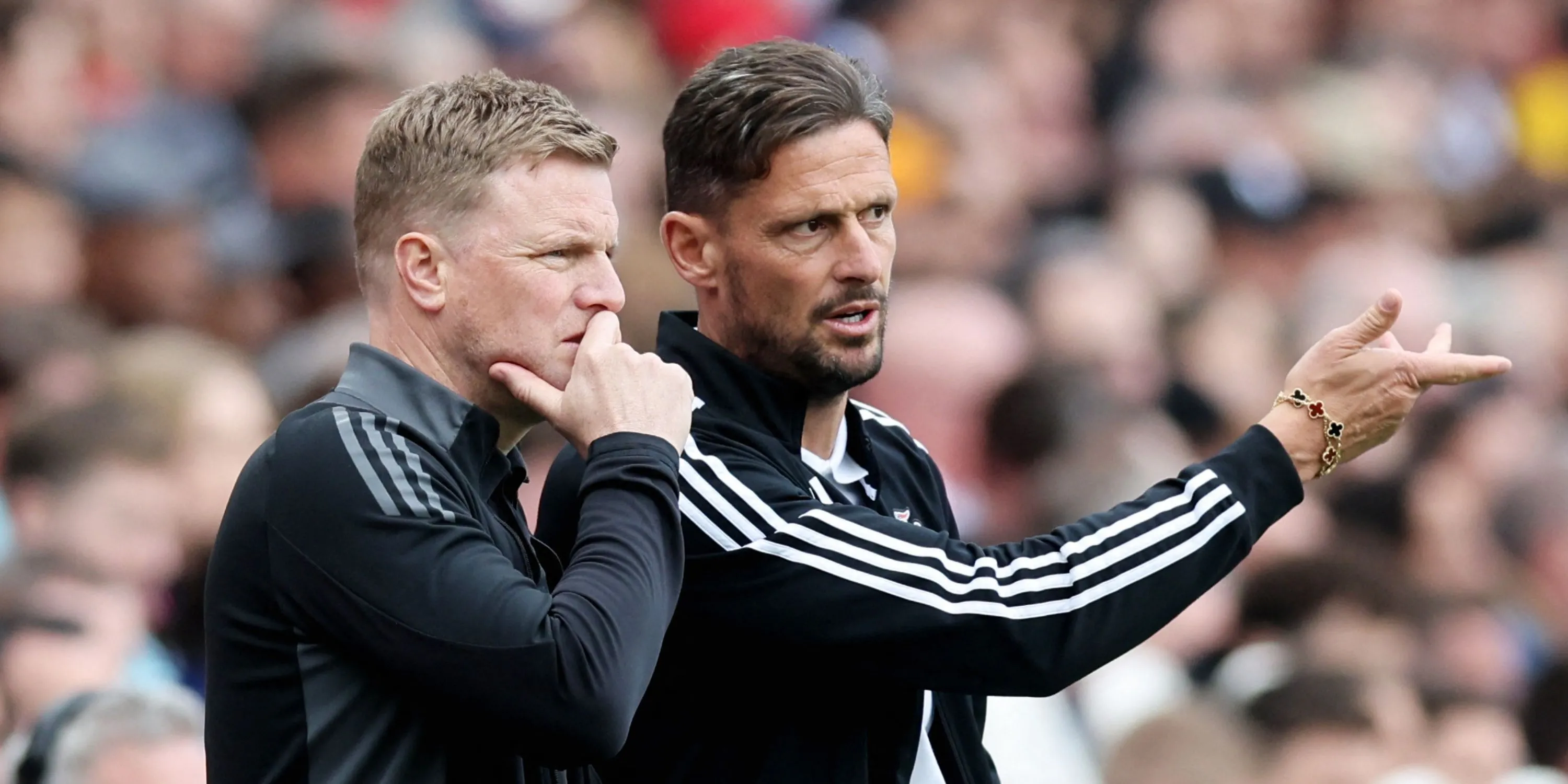 HLV Eddie Howe chỉ đạo Newcastle United