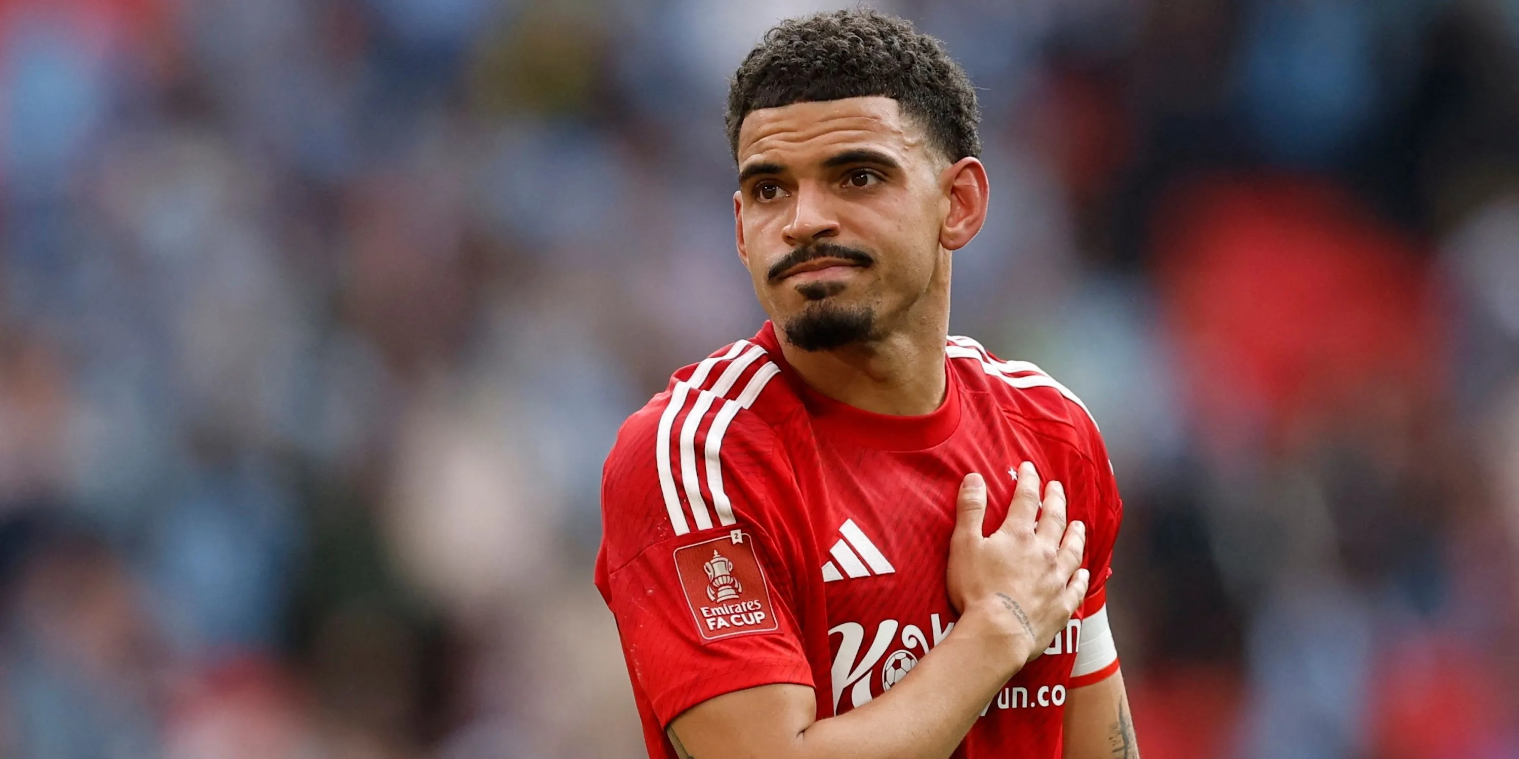 Morgan Gibbs-White trong màu áo Nottingham Forest, cầu thủ chủ chốt của CLB