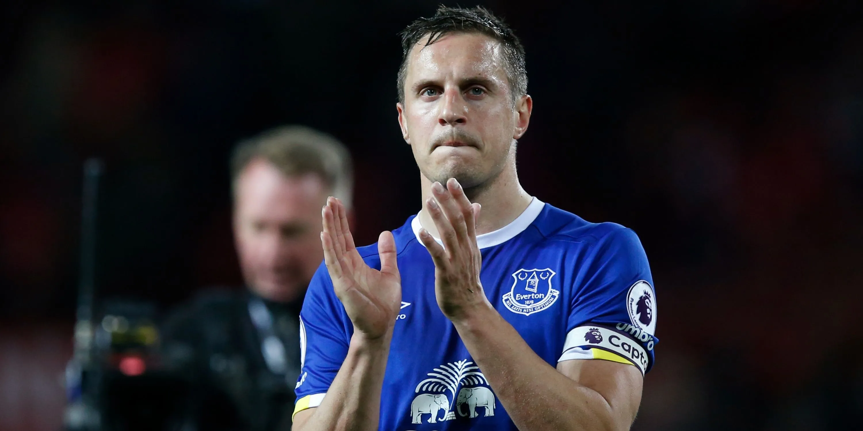 Phil Jagielka, cựu hậu vệ Everton và Sheffield United, có 7 lần phản lưới nhà