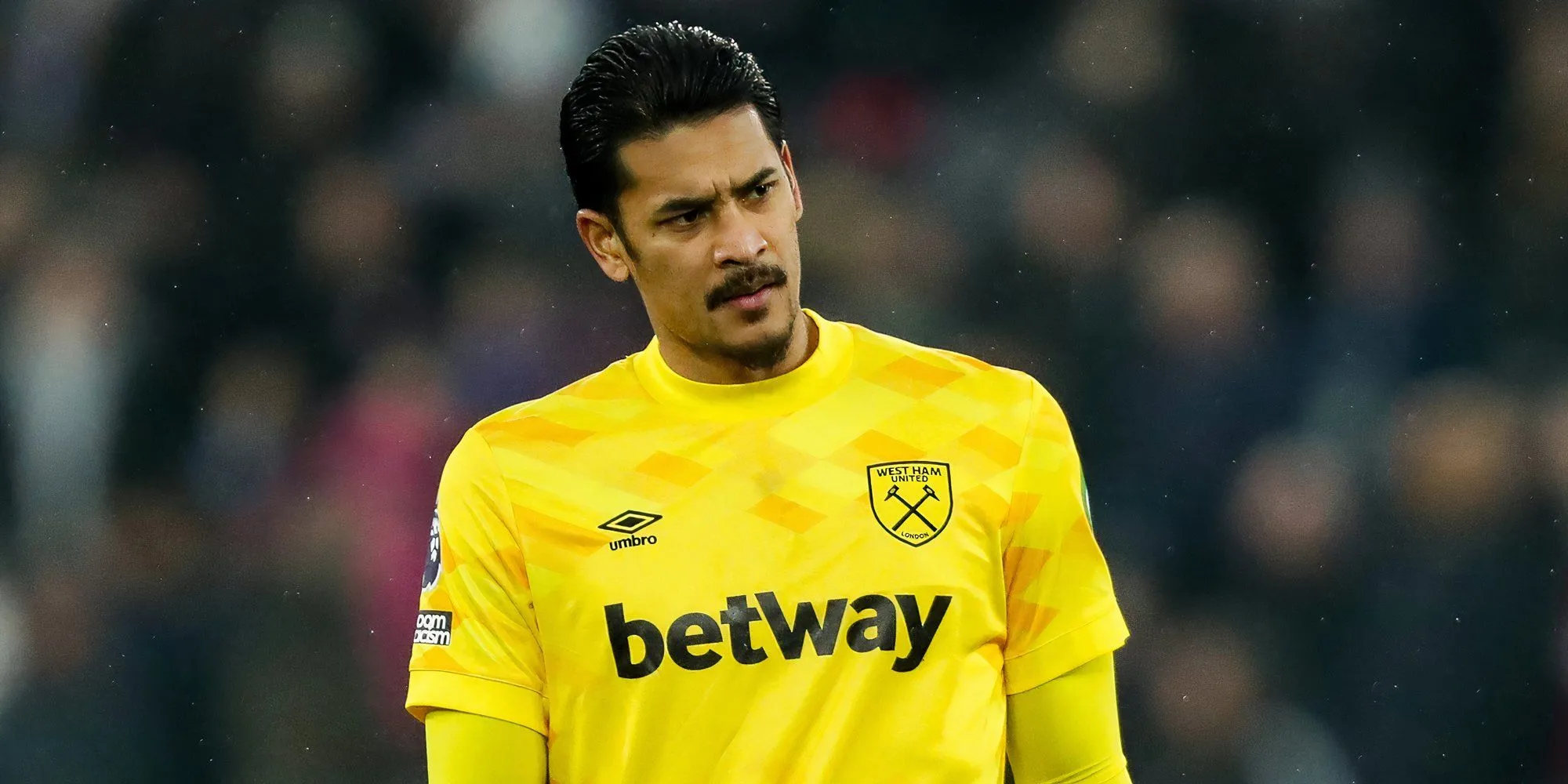 Thủ môn Alphonse Areola của West Ham United