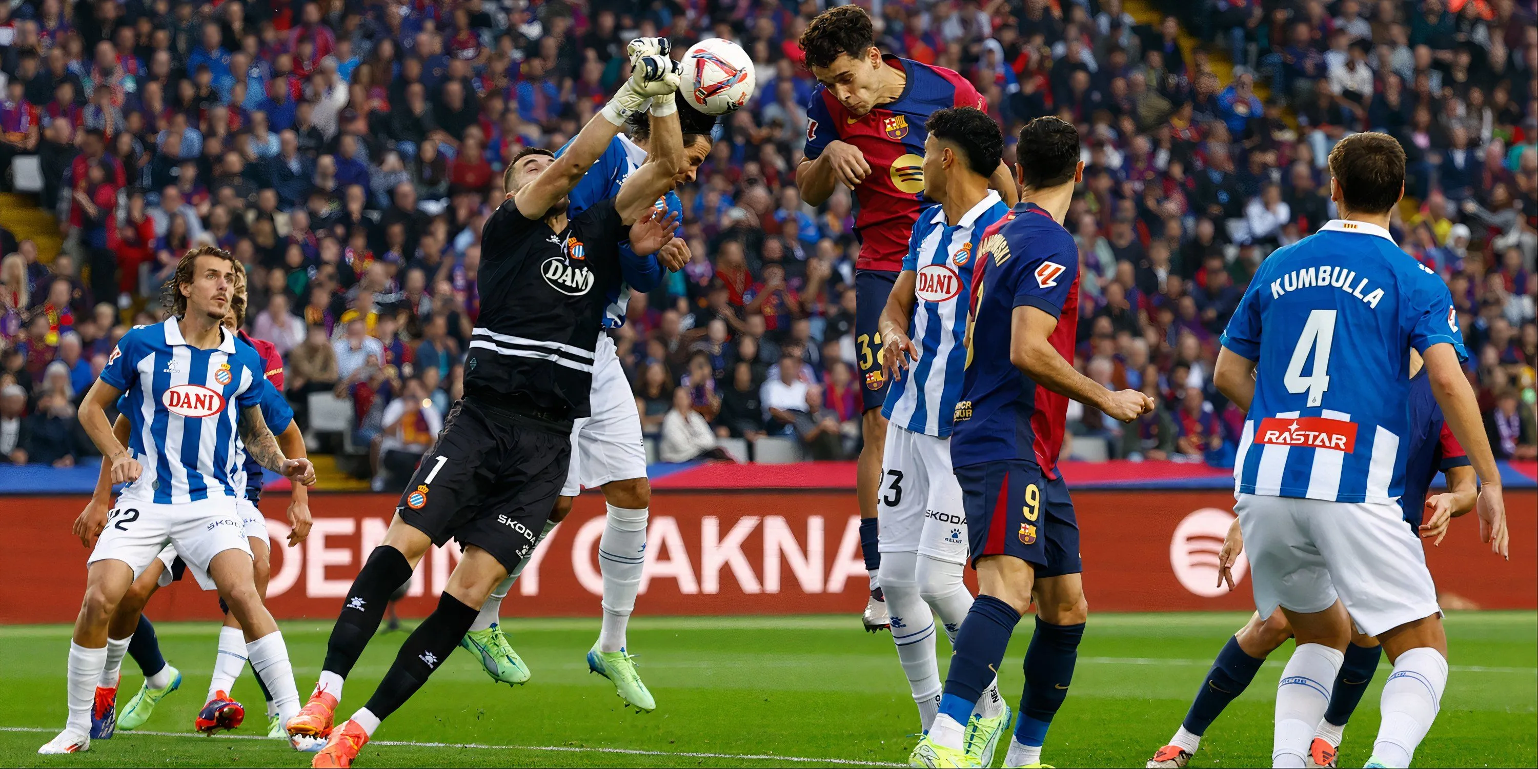 Thủ môn Joan Garcia, mục tiêu chuyển nhượng của Newcastle United.