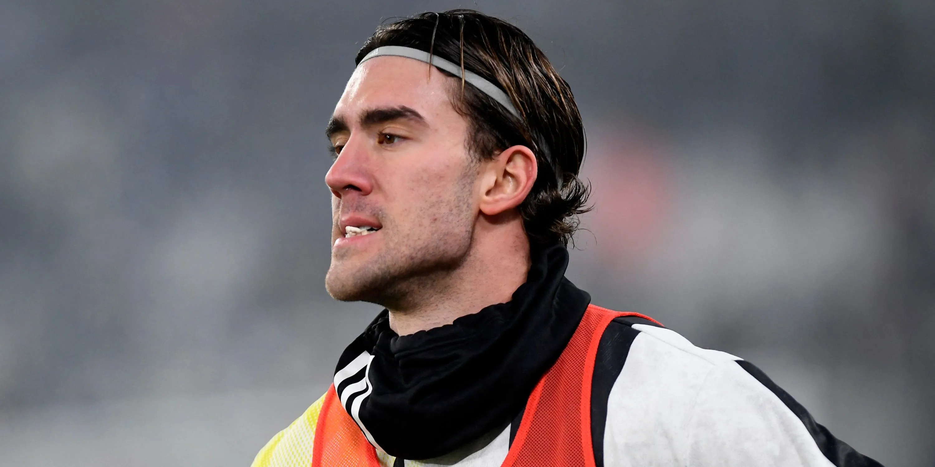 Dusan Vlahovic ăn mừng bàn thắng trong màu áo Juventus tại Serie A
