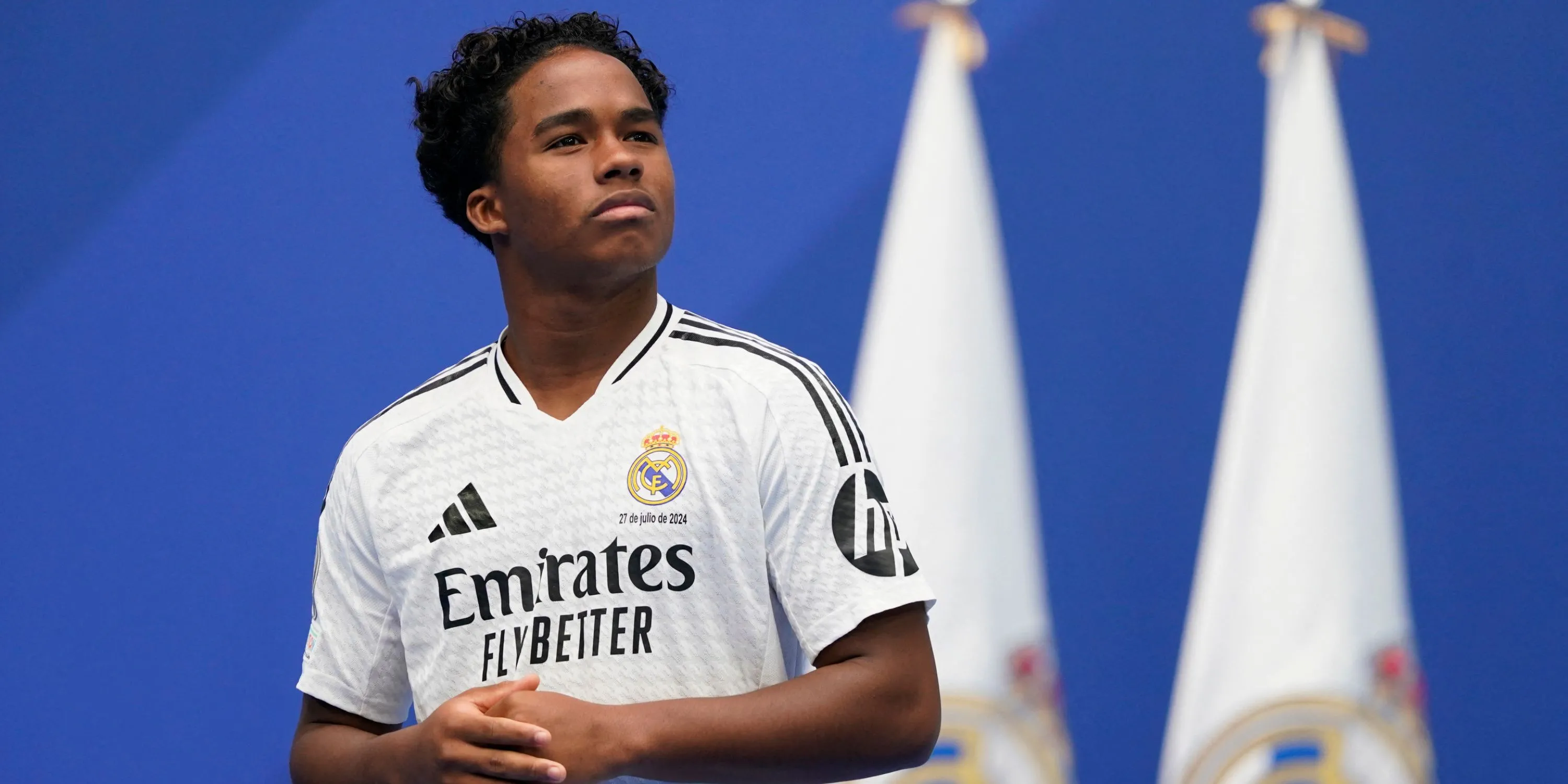 Endrick trong buổi ra mắt tại Real Madrid