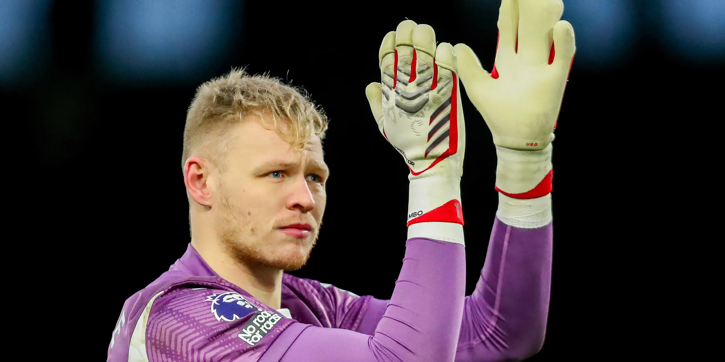 Thủ môn Aaron Ramsdale - mục tiêu chuyển nhượng của West Ham
