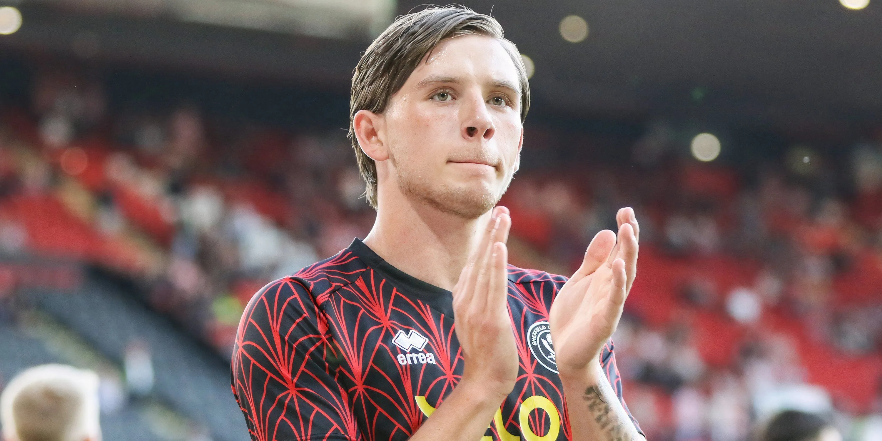 Tiền vệ Sydie Peck của Sheffield United, một mục tiêu chuyển nhượng tiềm năng của West Ham.