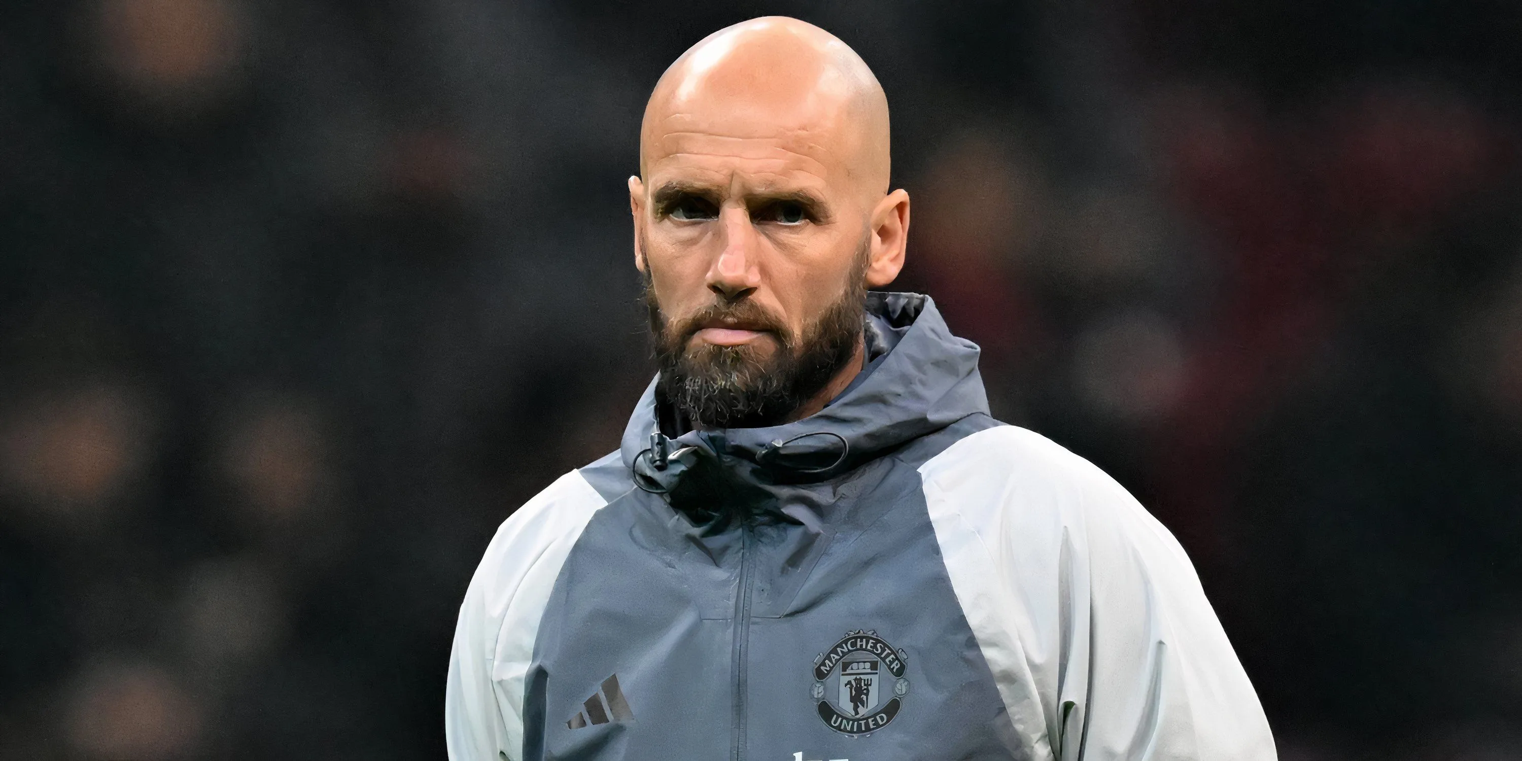 Mitchell van der Gaag trong thời gian làm việc tại Manchester United