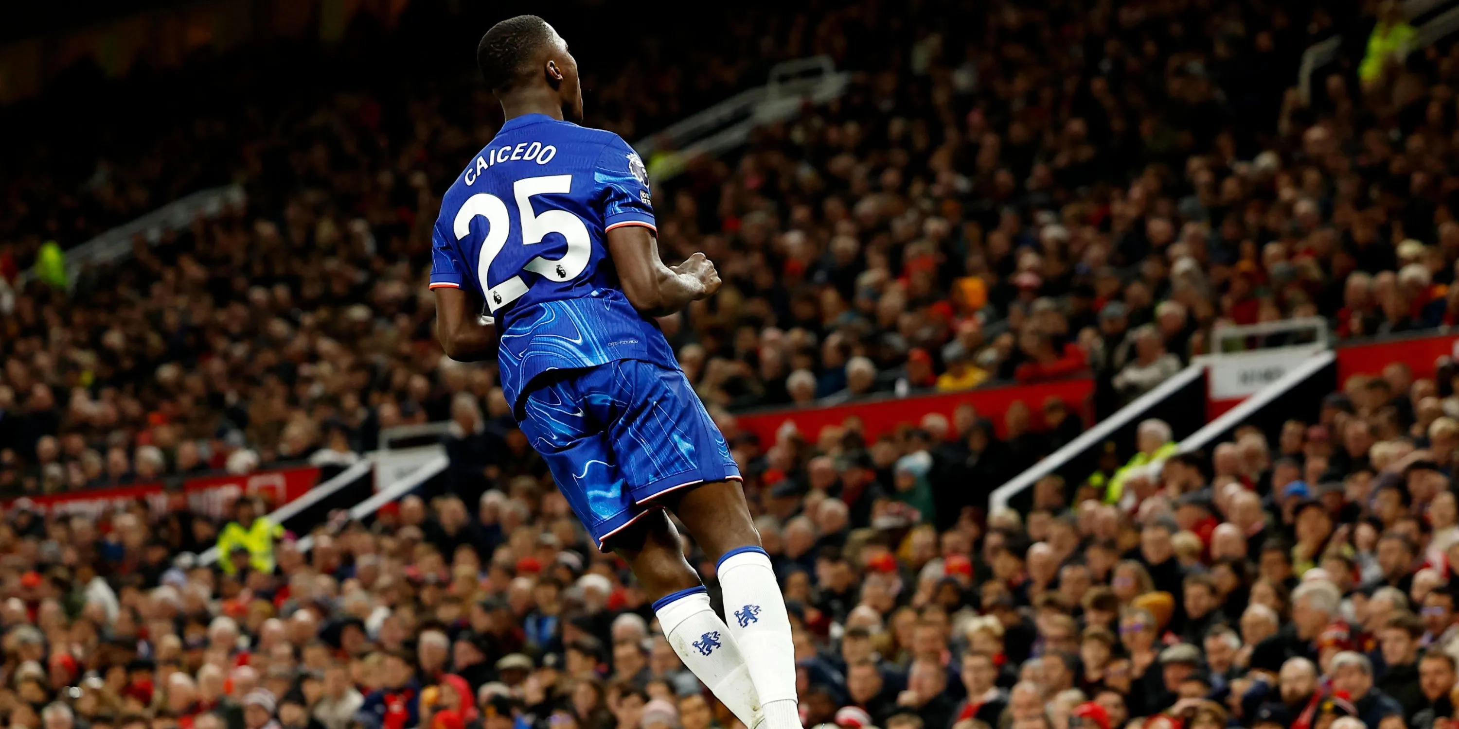 Moises Caicedo trong màu áo Chelsea tại Premier League