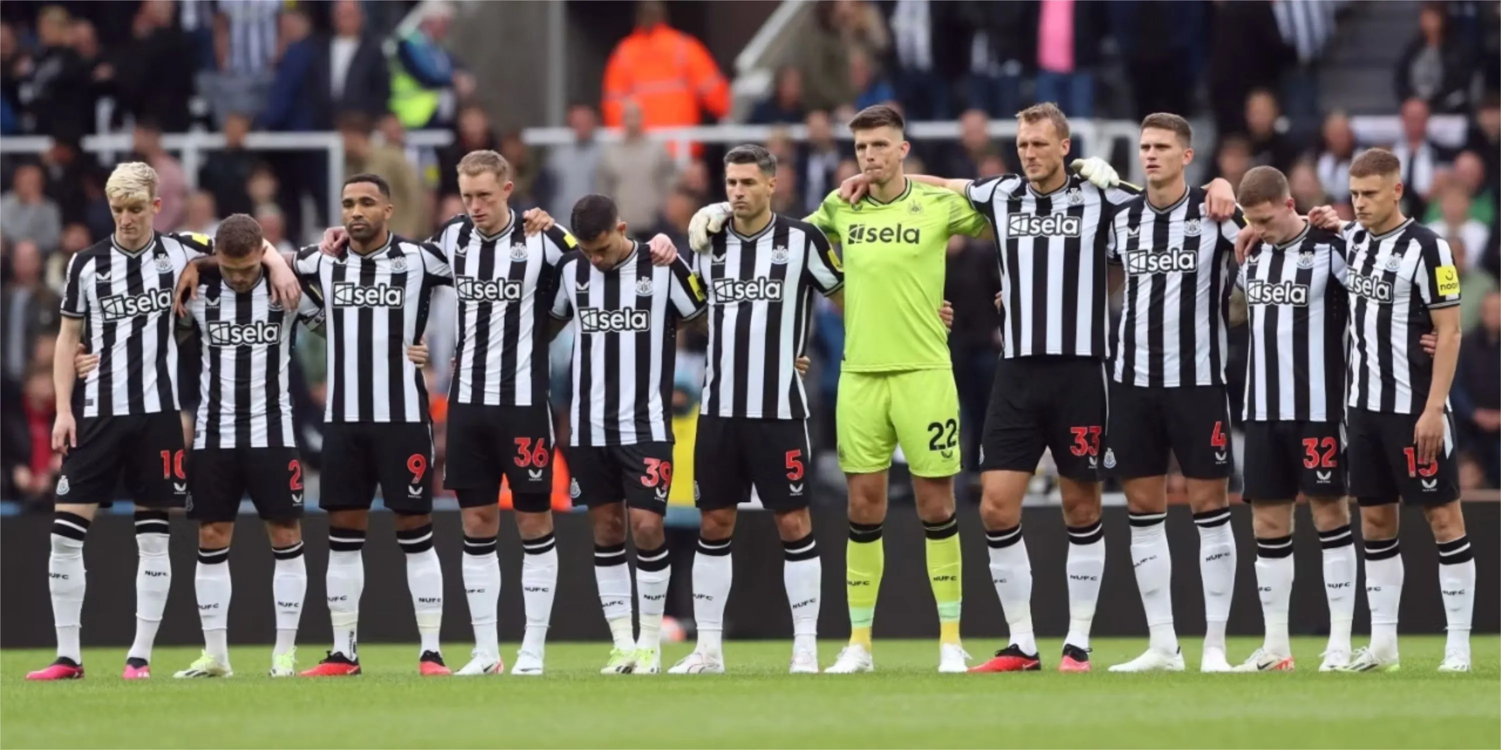 Toàn cảnh sân vận động St. James' Park của Newcastle United