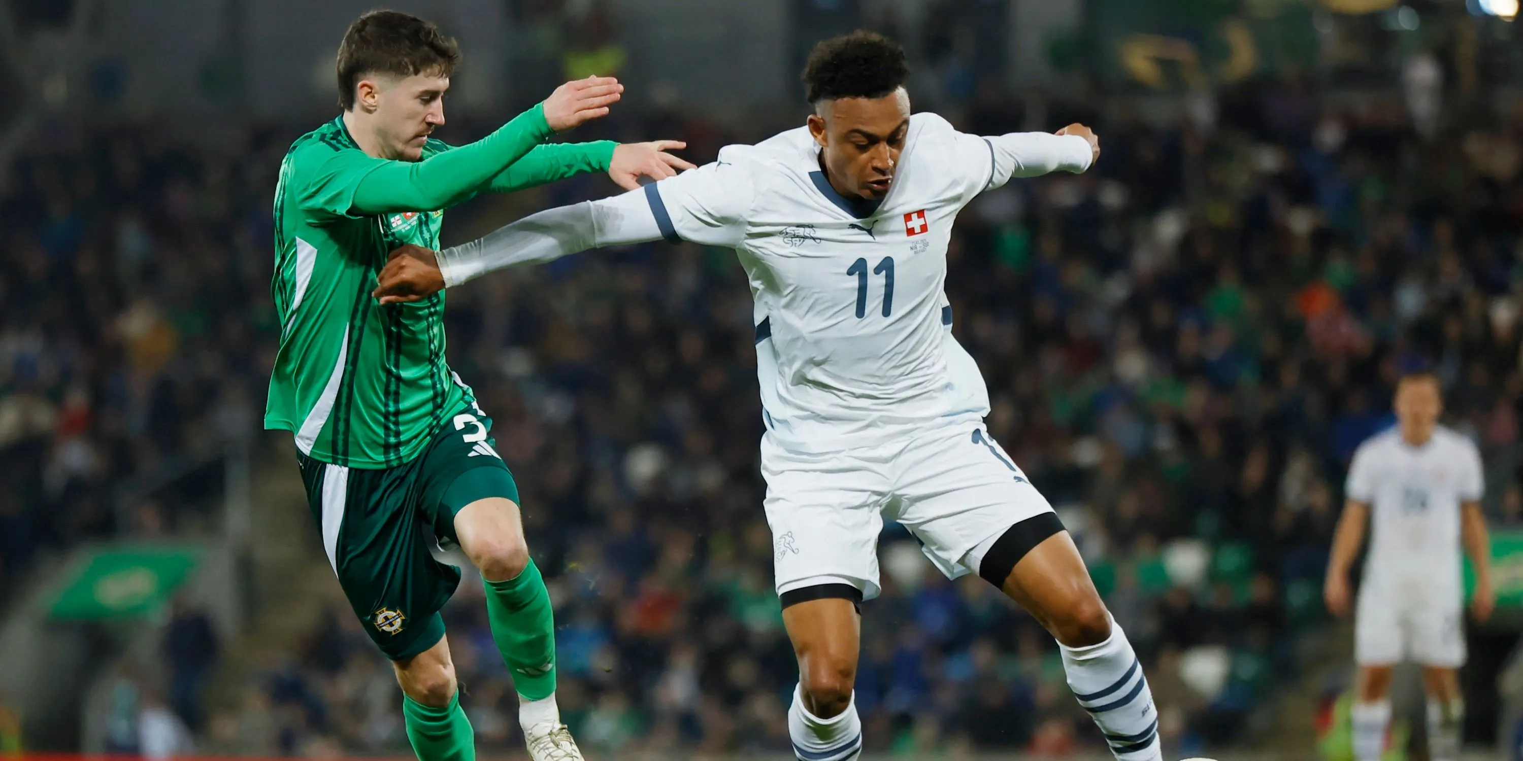Dan Ndoye trong màu áo đội tuyển quốc gia Thụy Sĩ, tân binh tốc độ của Nottingham Forest.