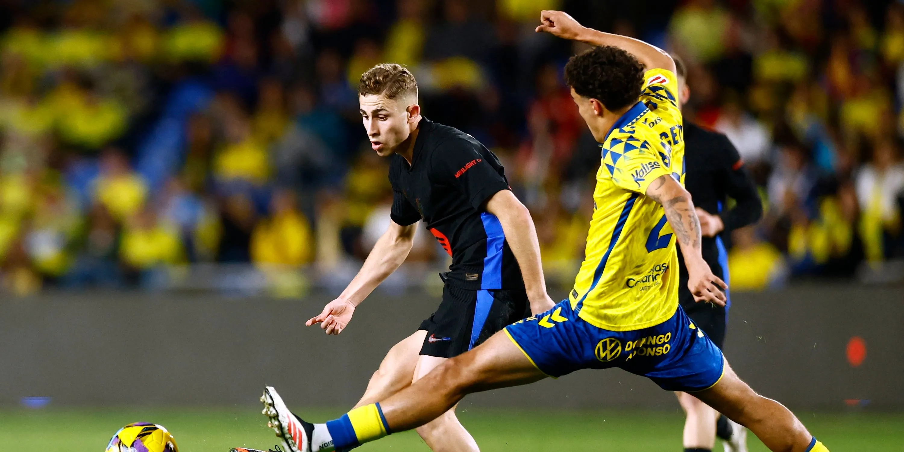 Fermín López của FC Barcelona trong trận đấu với Las Palmas